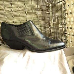 Vintage western ankle booties